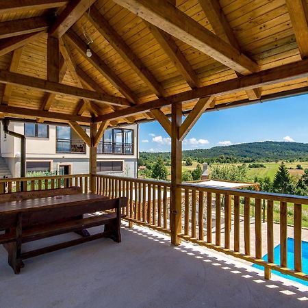 1 Bedroom Beautiful Apartment In Rakovica Exterior photo